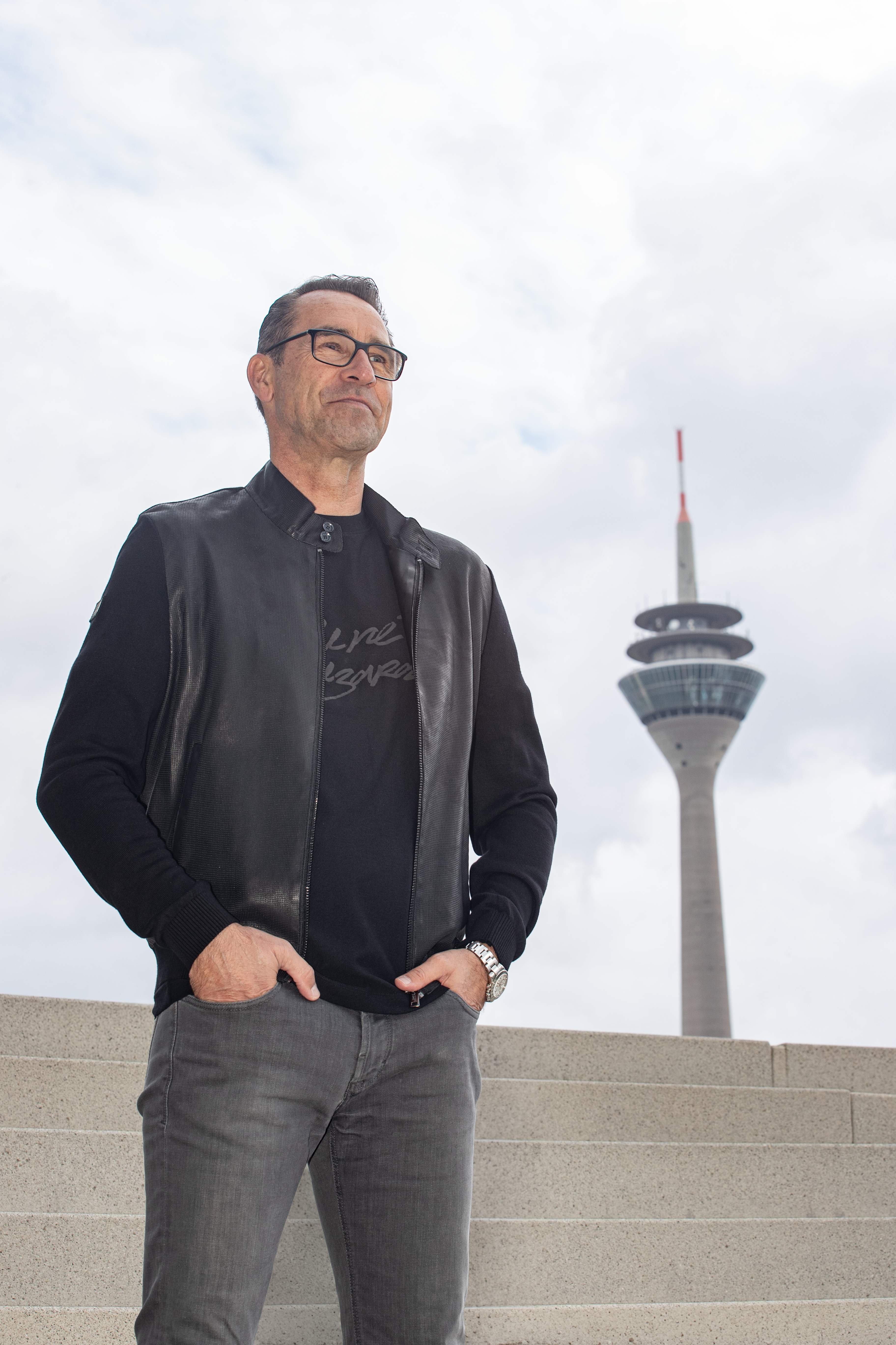 Rene Lezard Geschichte – Damenmode
